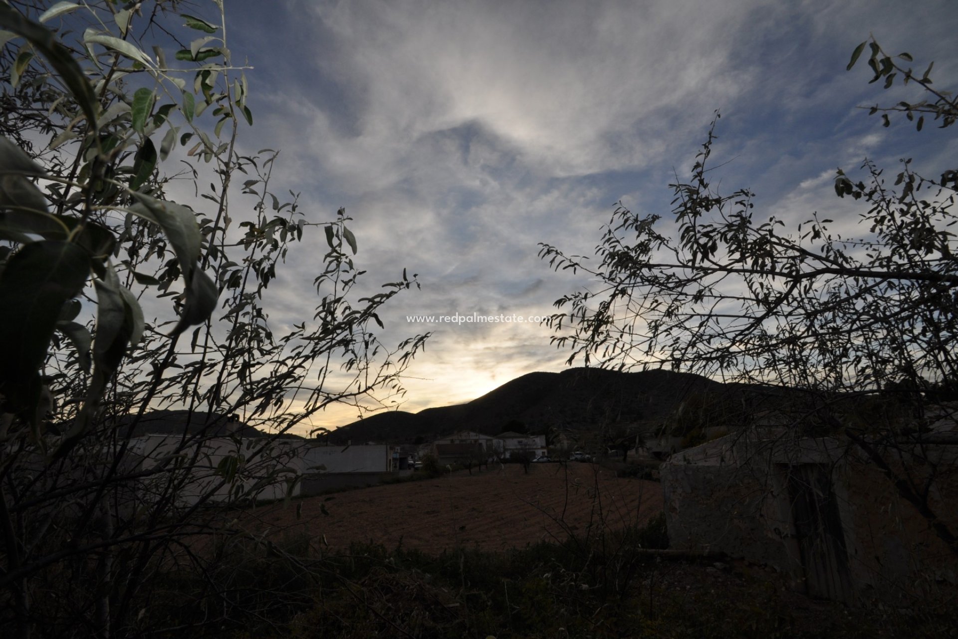 Resale - Town House -
Hondón de las Nieves - Inland