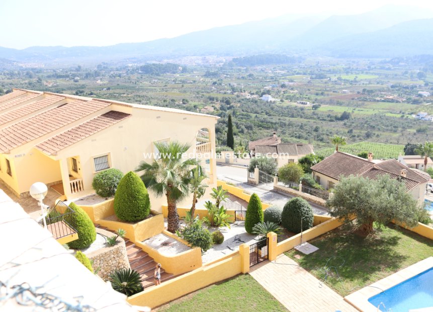 Resale - Town House -
Jalón - Inland