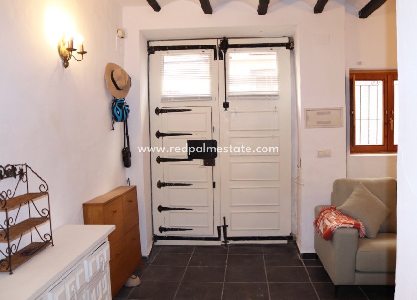 Resale - Town House -
Jalón - Inland
