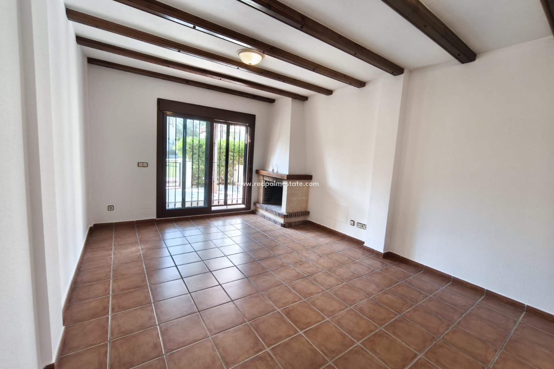 Resale - Town House -
La Finca Golf Resort - Inland