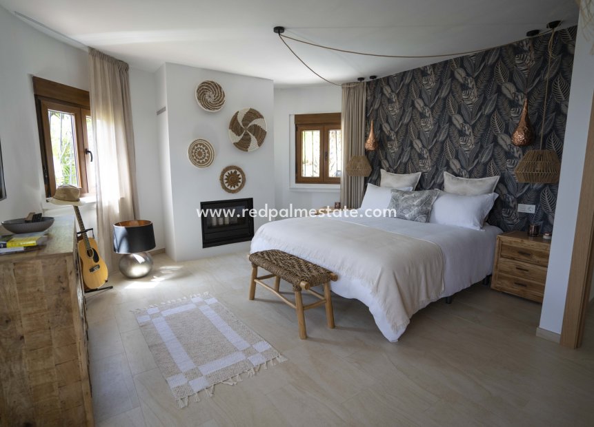 Resale - Town House -
La Nucía - Costa Blanca