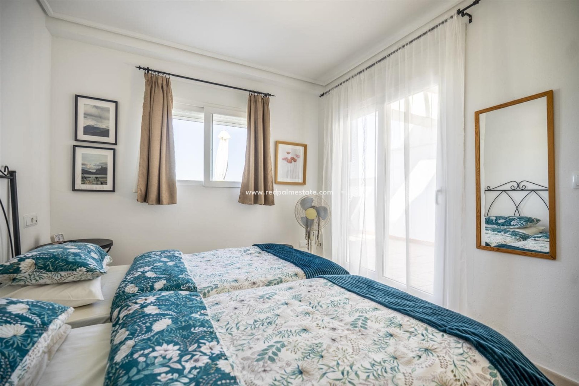 Resale - Town House -
La Torre Golf Resort - Inland