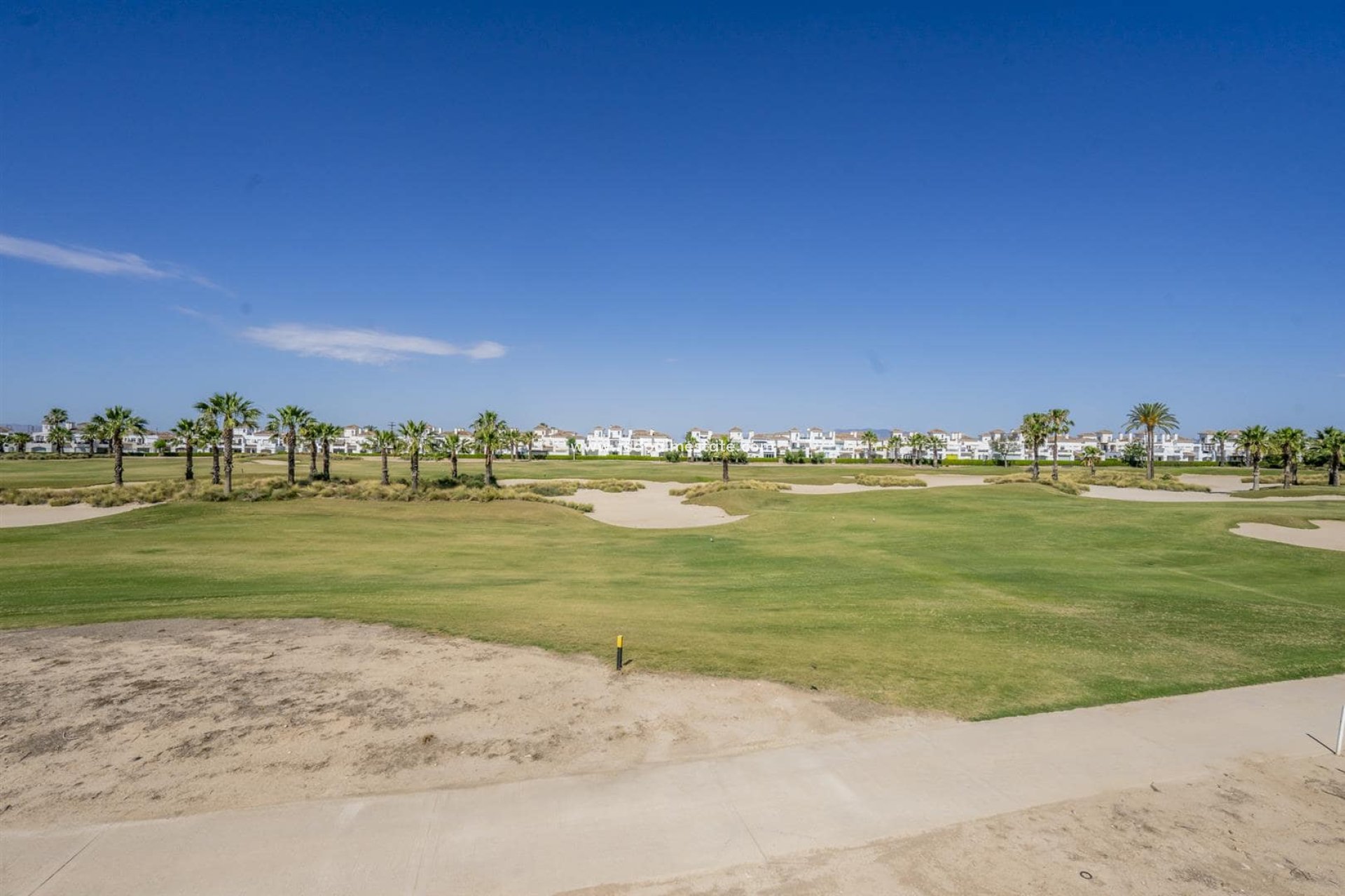 Resale - Town House -
La Torre Golf Resort - Inland