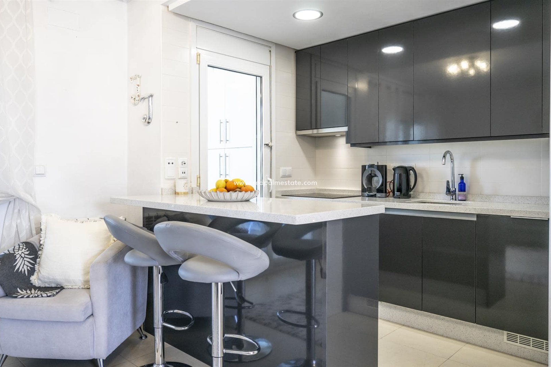 Resale - Town House -
La Torre Golf Resort - Inland