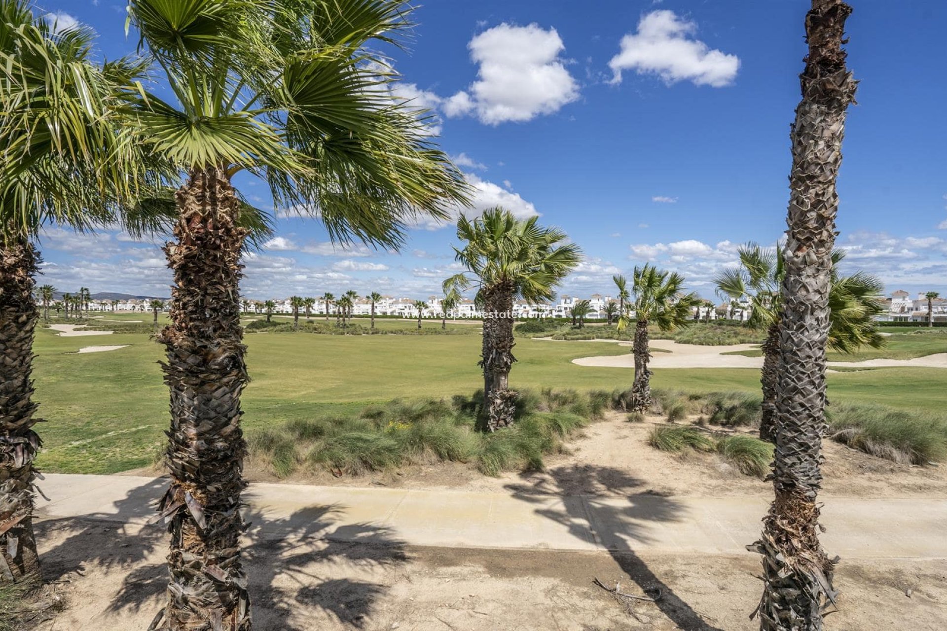 Resale - Town House -
La Torre Golf Resort - Inland