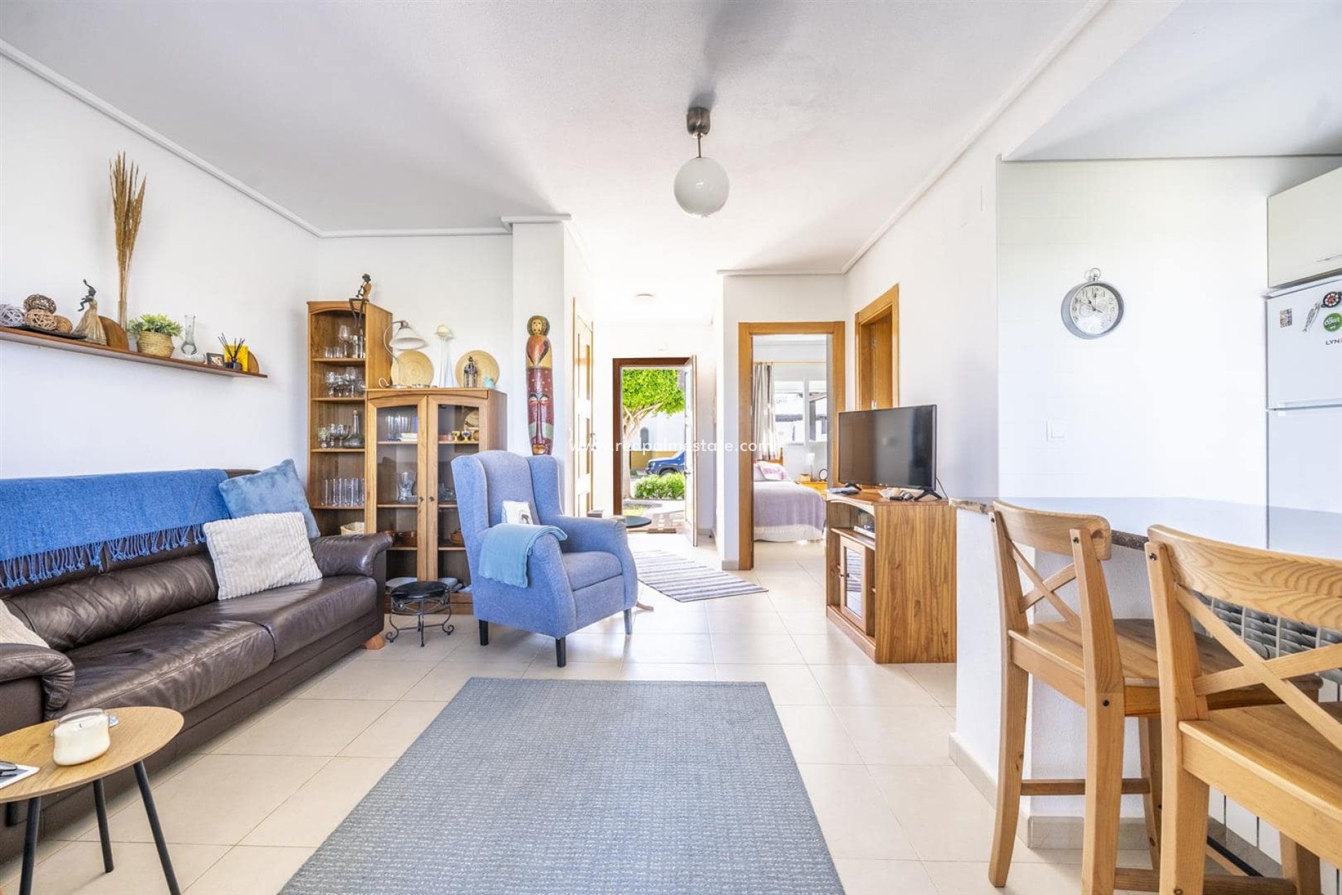 Resale - Town House -
La Torre Golf Resort - Inland