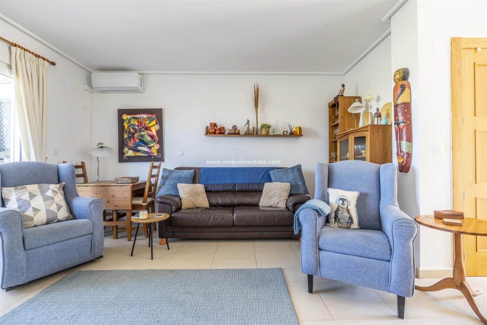 Resale - Town House -
La Torre Golf Resort - Inland