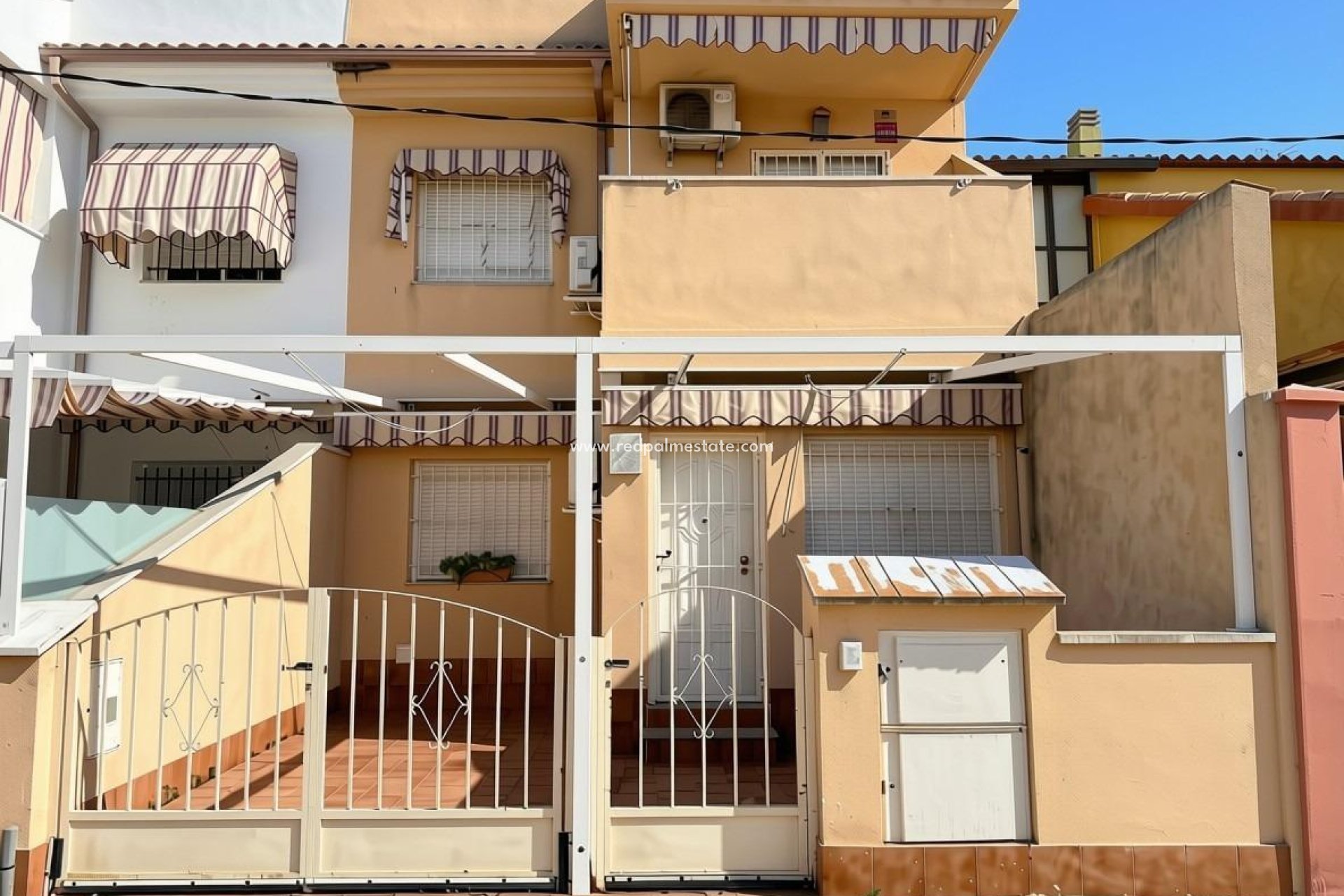 Resale - Town House -
Lo Pagan - La Puntica