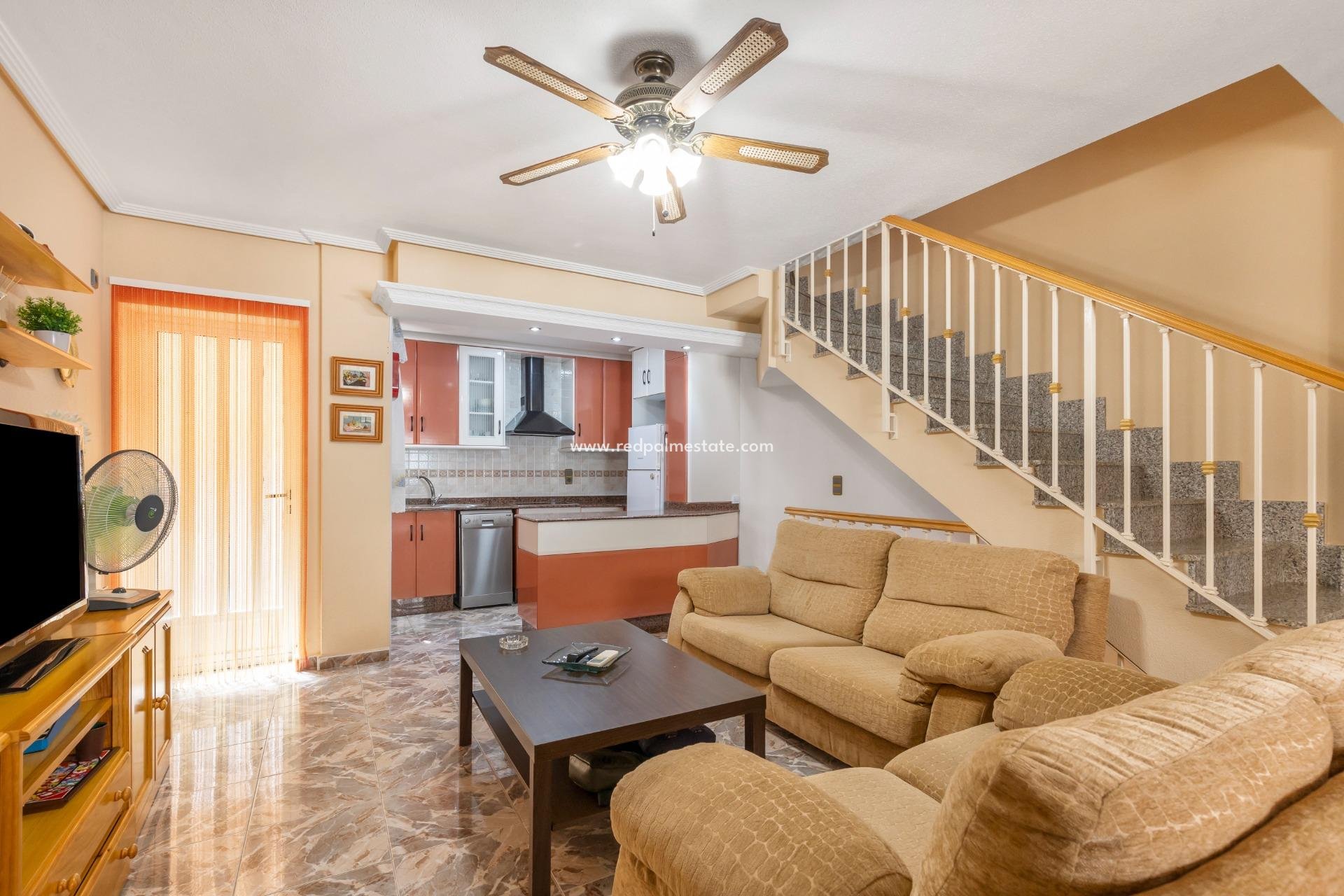 Resale - Town House -
Los Alcazares - Centro