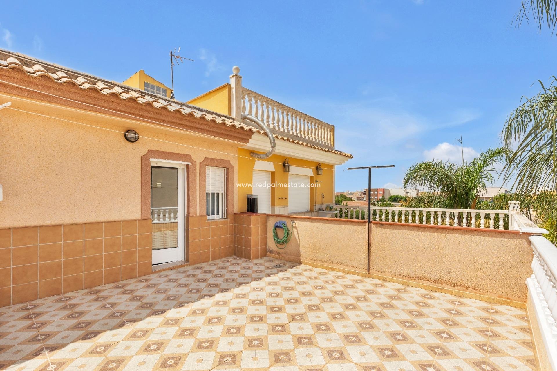 Resale - Town House -
Los Alcazares - Centro