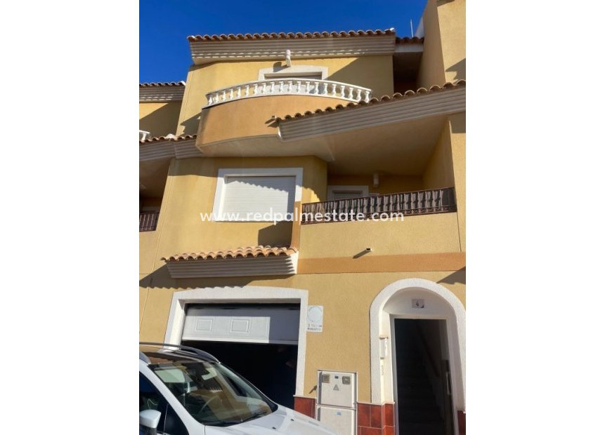 Resale - Town House -
Los Alczares - Los Alcazares