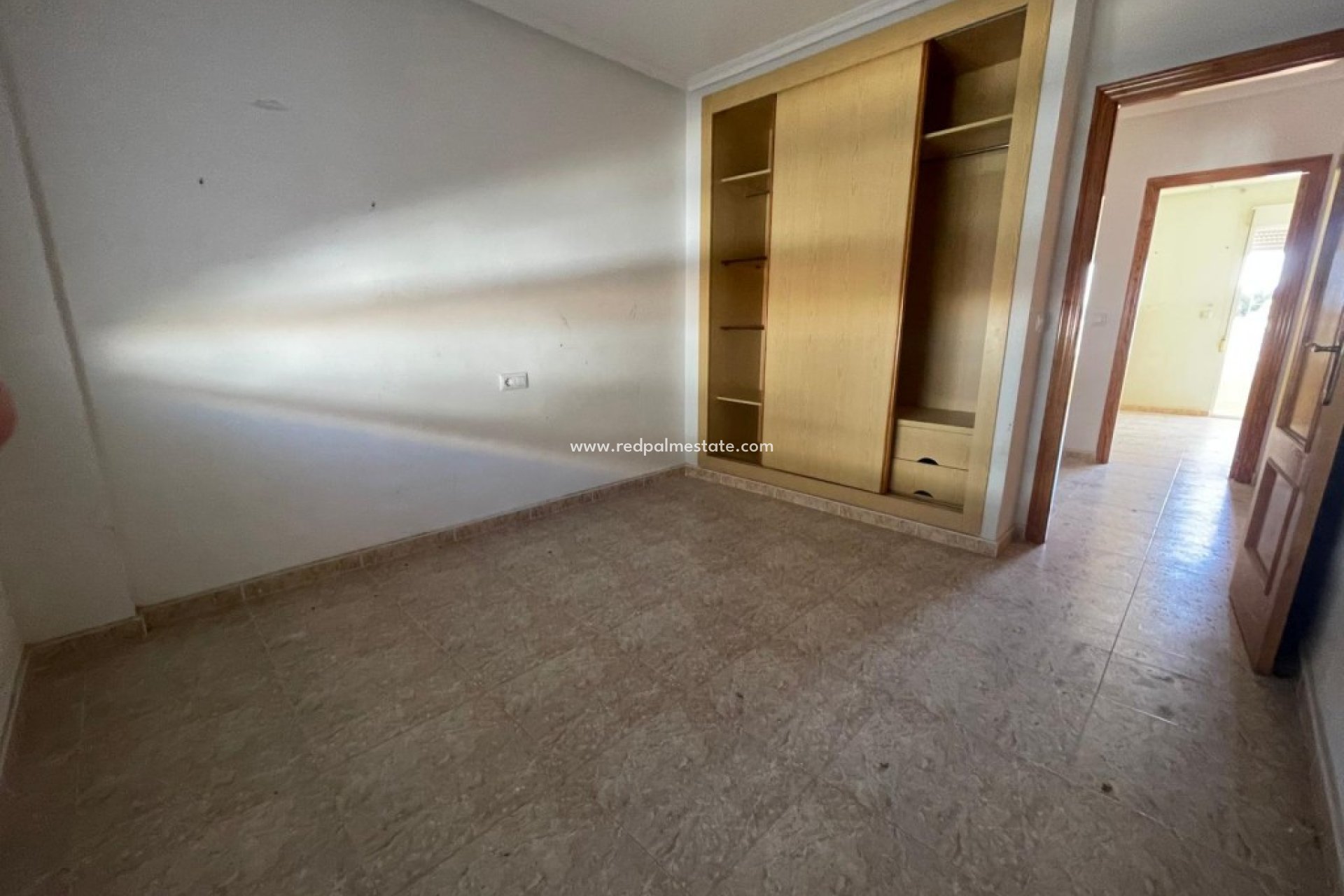 Resale - Town House -
Los Alczares - Los Alcazares