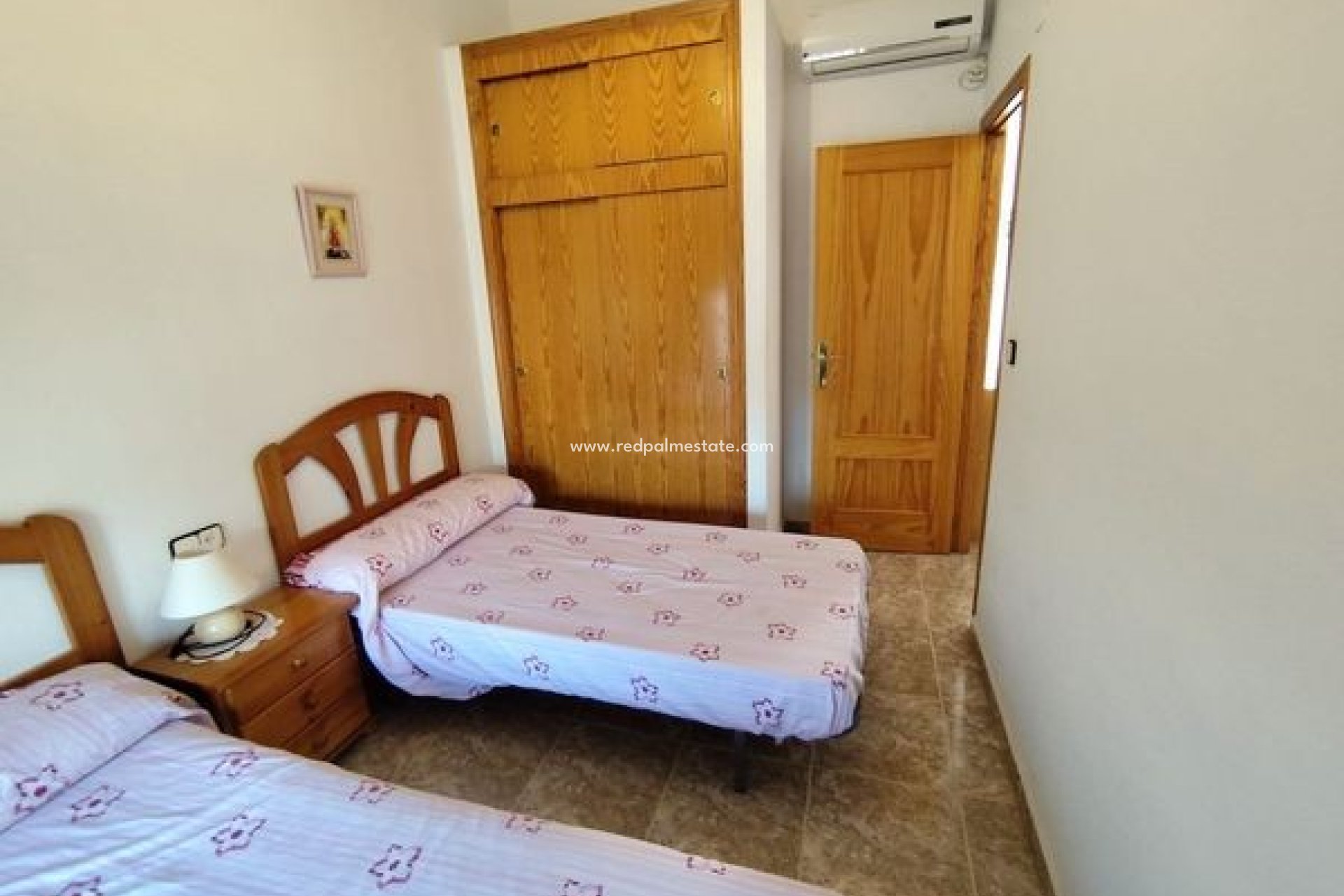 Resale - Town House -
Los Alczares - Los Alcazares