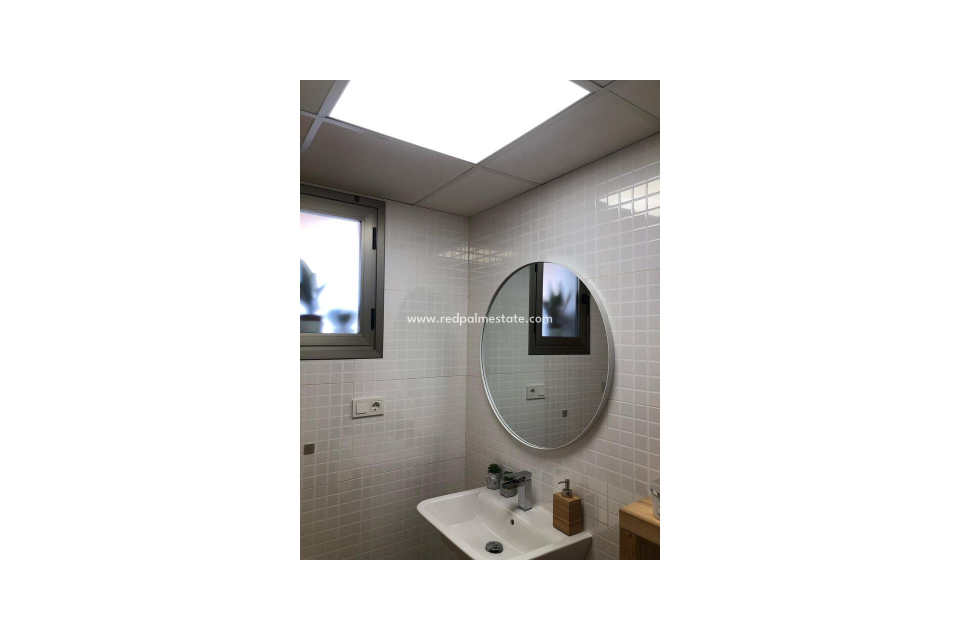 Resale - Town House -
Los Alczares - Los Alcazares