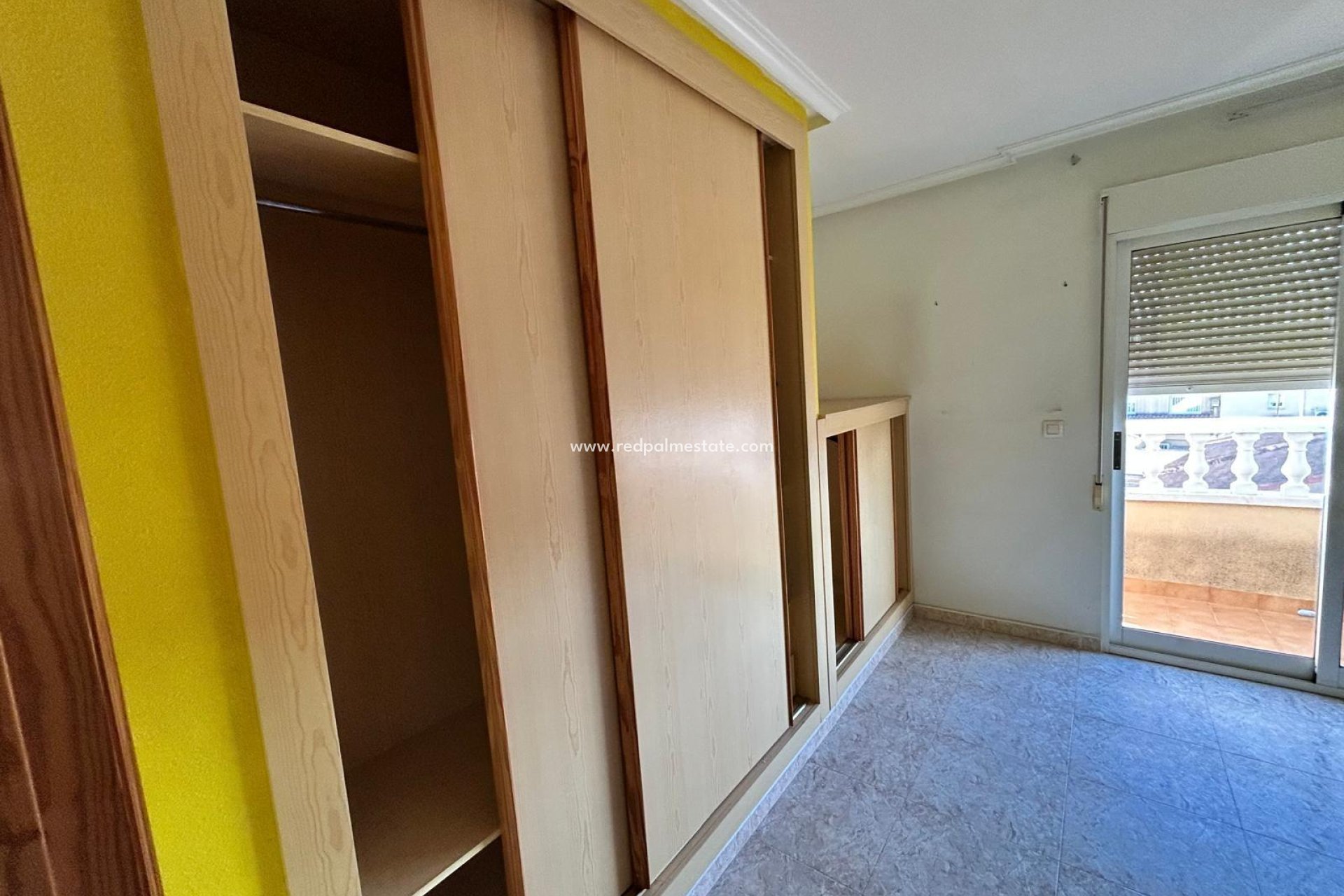 Resale - Town House -
Los Alczares - Los Alcazares