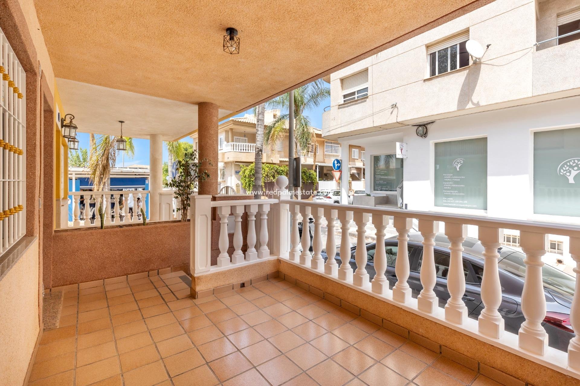 Resale - Town House -
Los Alczares - Los Alcazares