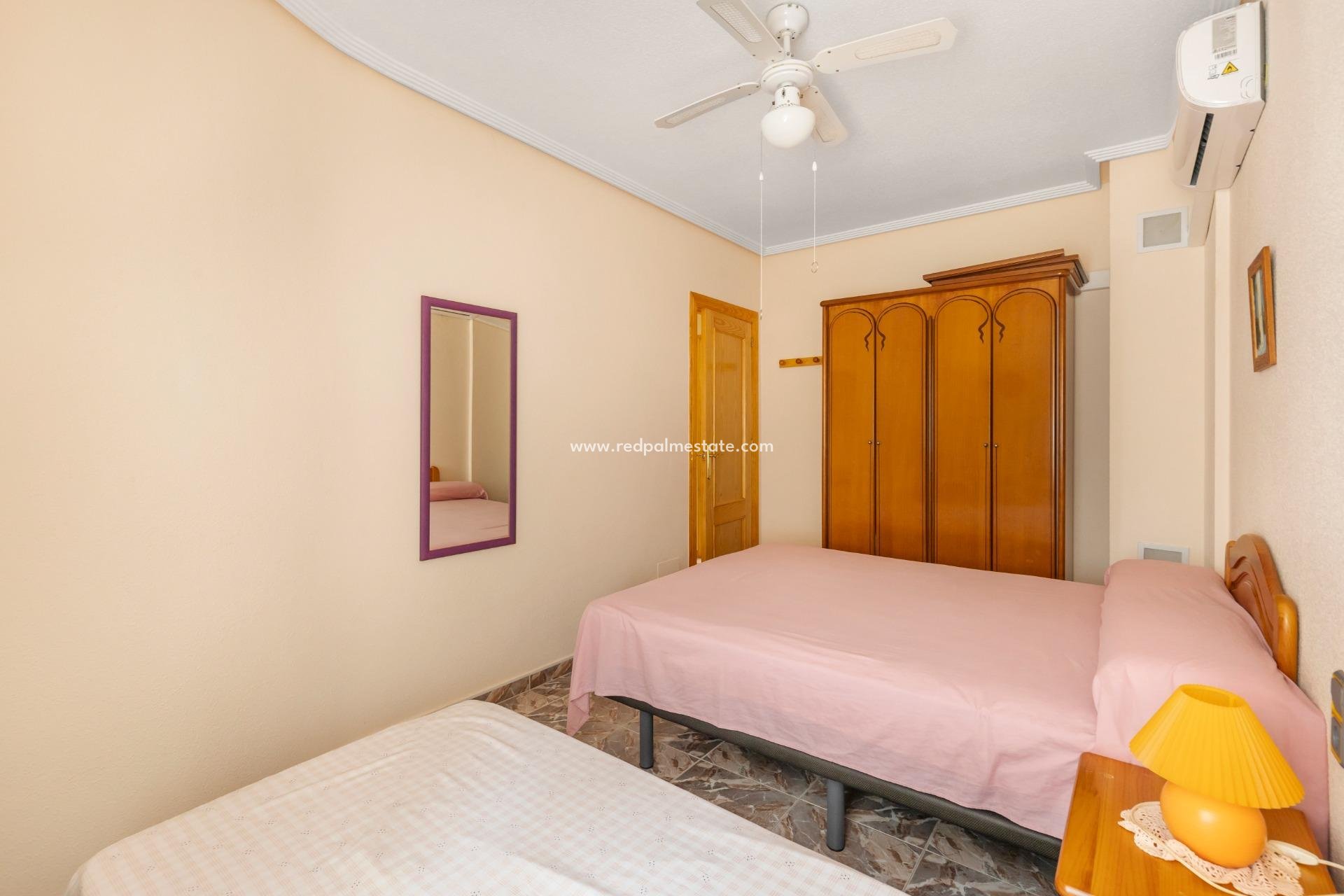 Resale - Town House -
Los Alczares - Los Alcazares