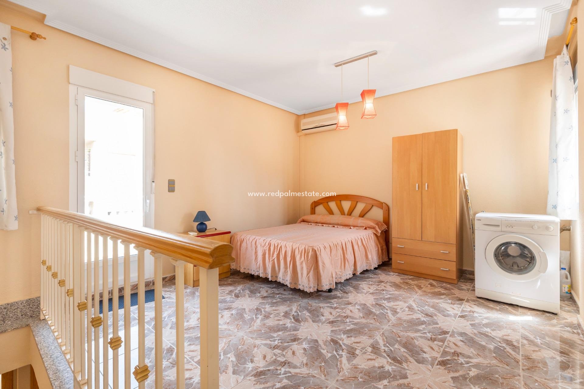 Resale - Town House -
Los Alczares - Los Alcazares
