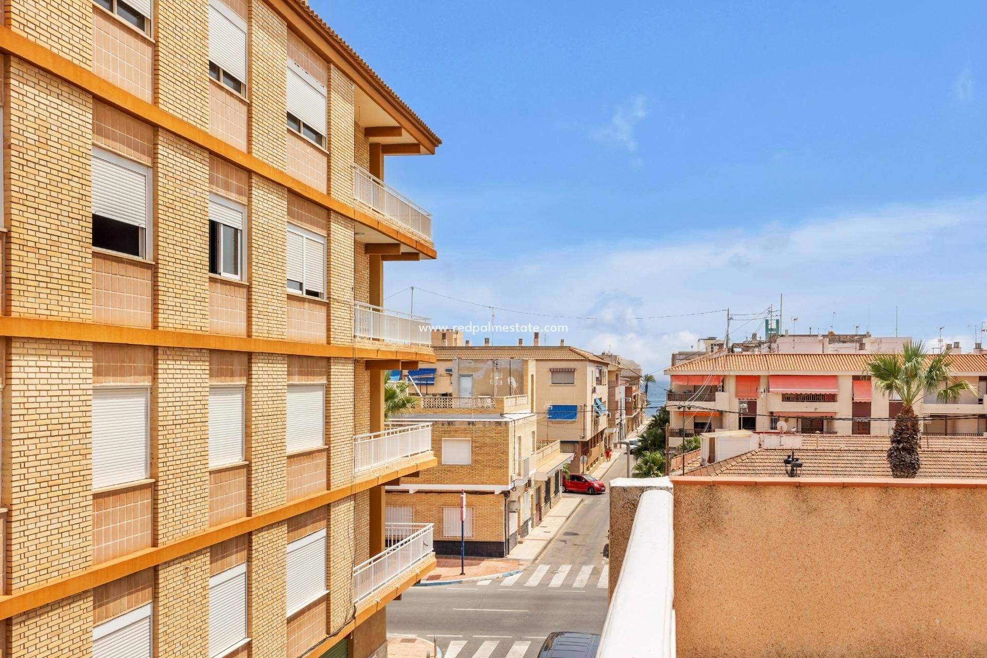 Resale - Town House -
Los Alczares - Los Alcazares