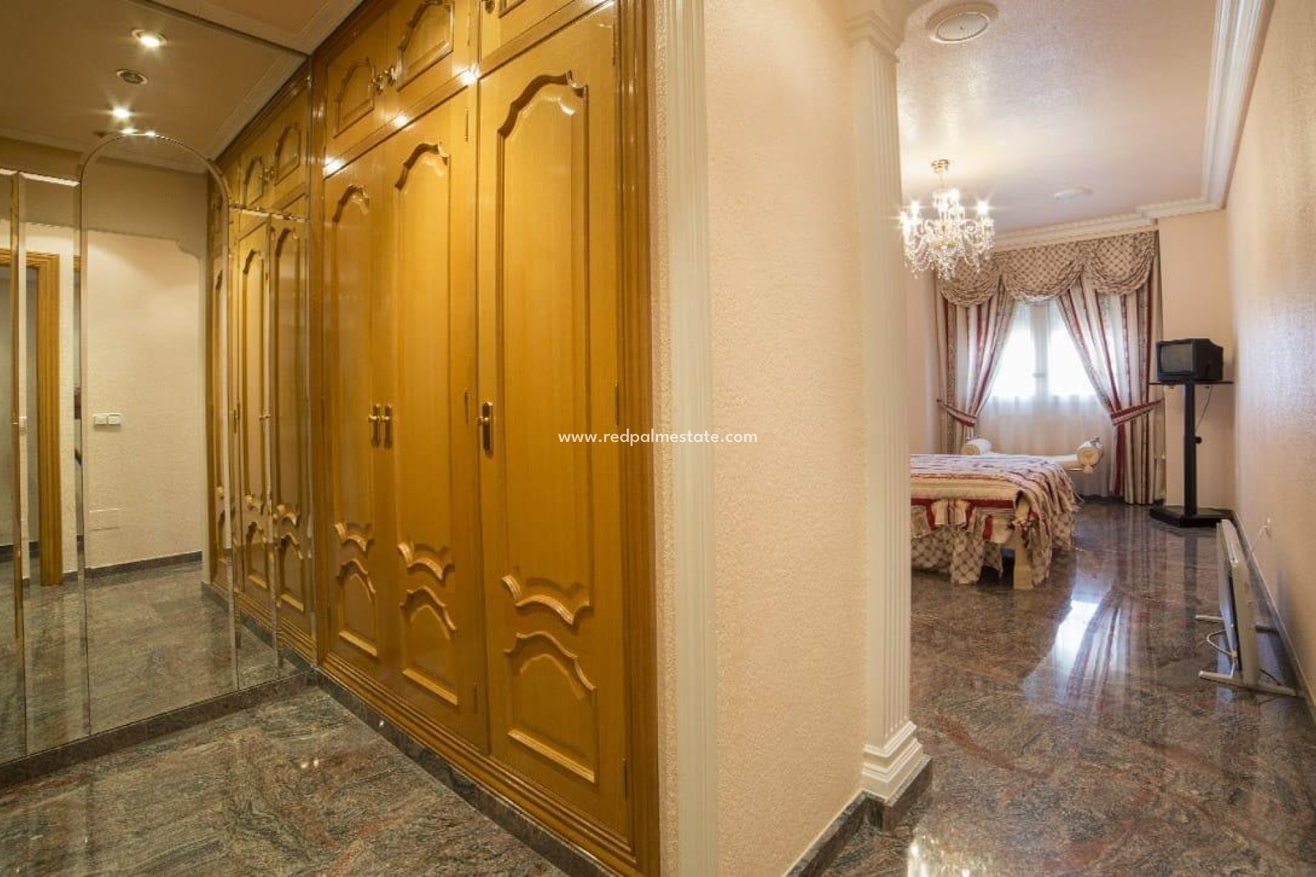 Resale - Town House -
Los Alczares - Los Alcazares