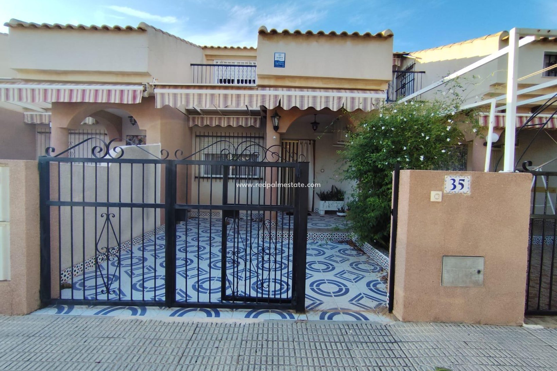 Resale - Town House -
Los Alczares - Nueva Marbella