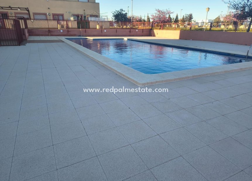 Resale - Town House -
Los Alczares - Serena Golf