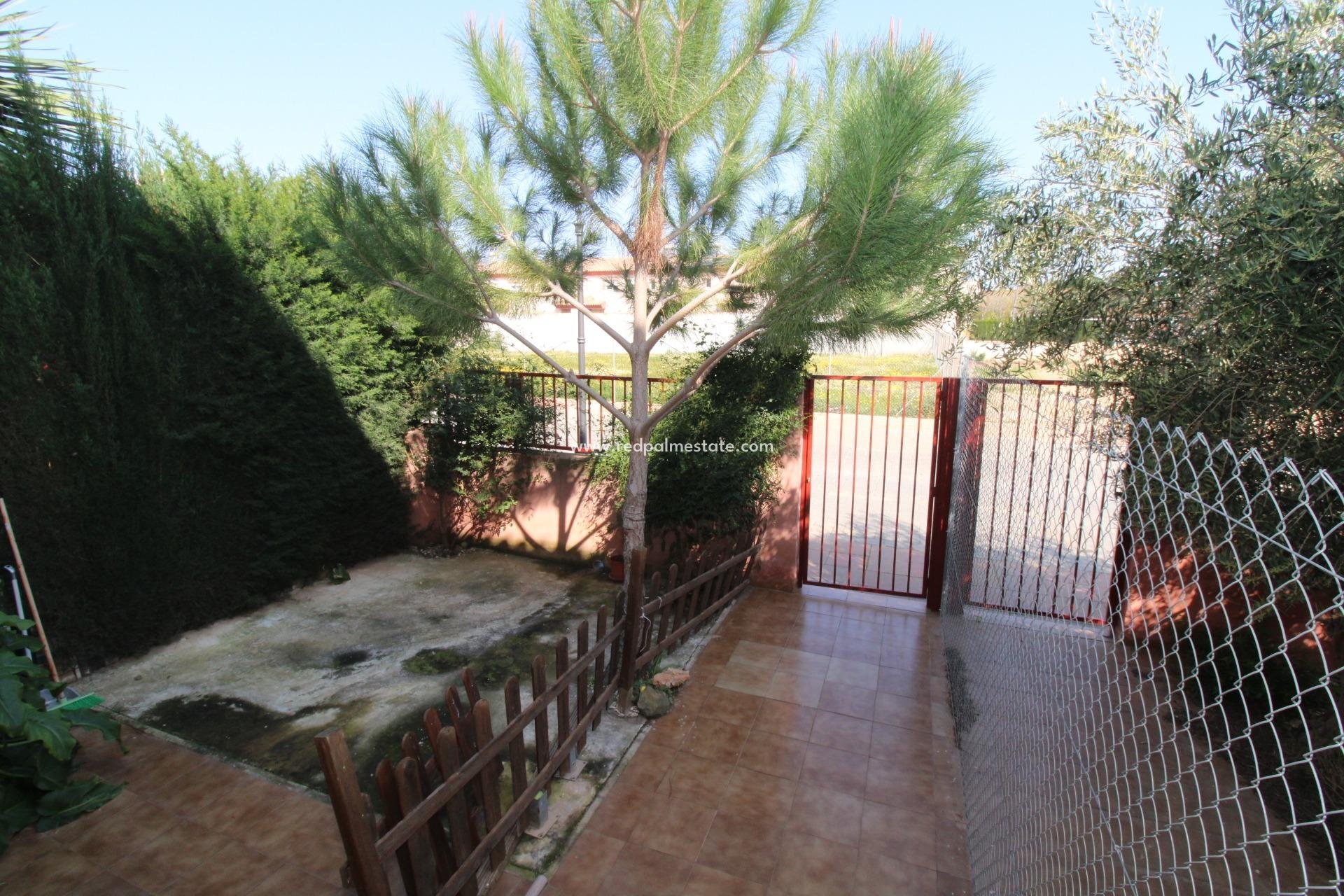 Resale - Town House -
Los Alczares - Serena Golf