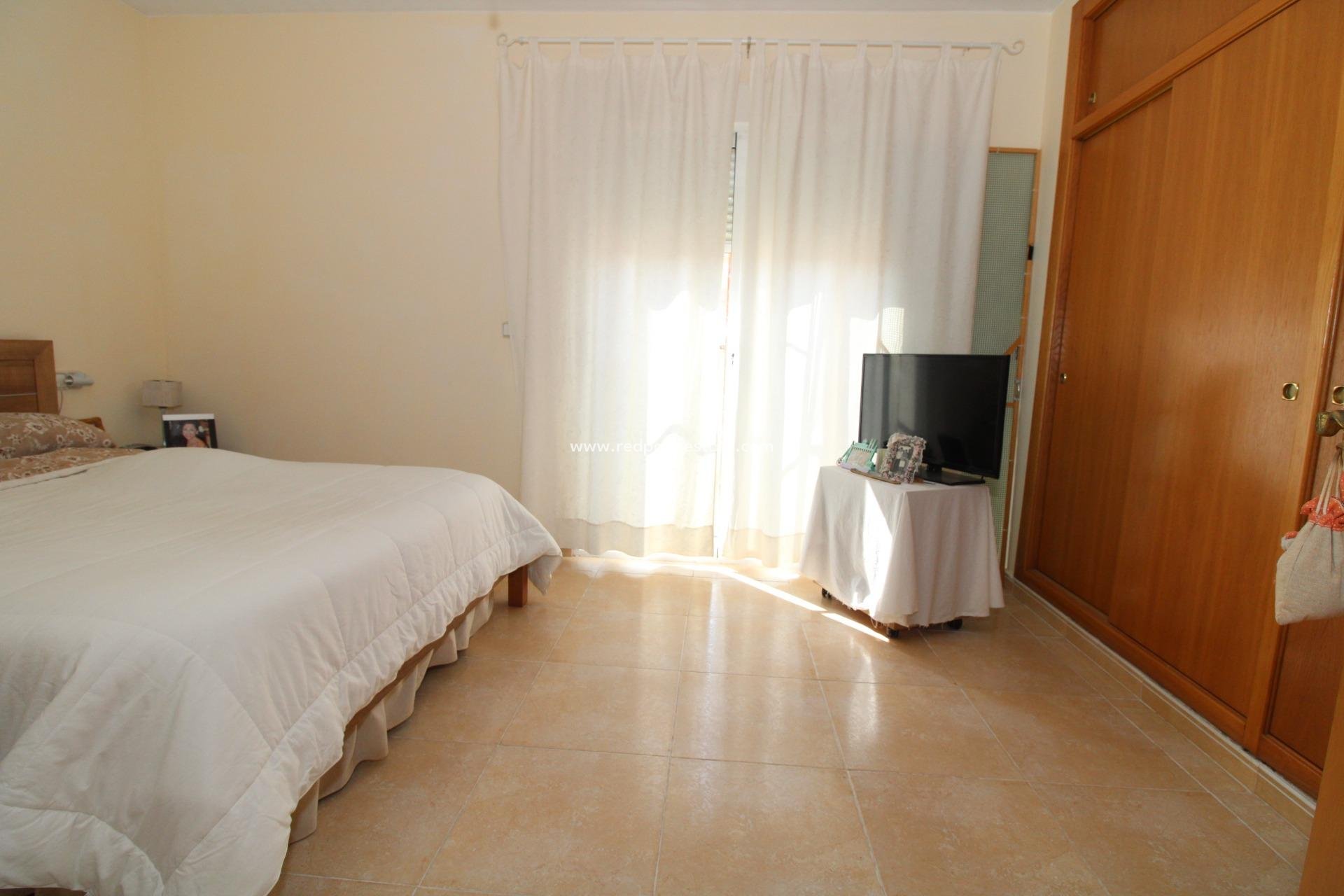 Resale - Town House -
Los Alczares - Serena Golf