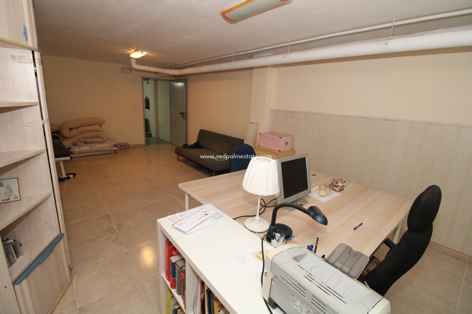 Resale - Town House -
Los Alczares - Serena Golf