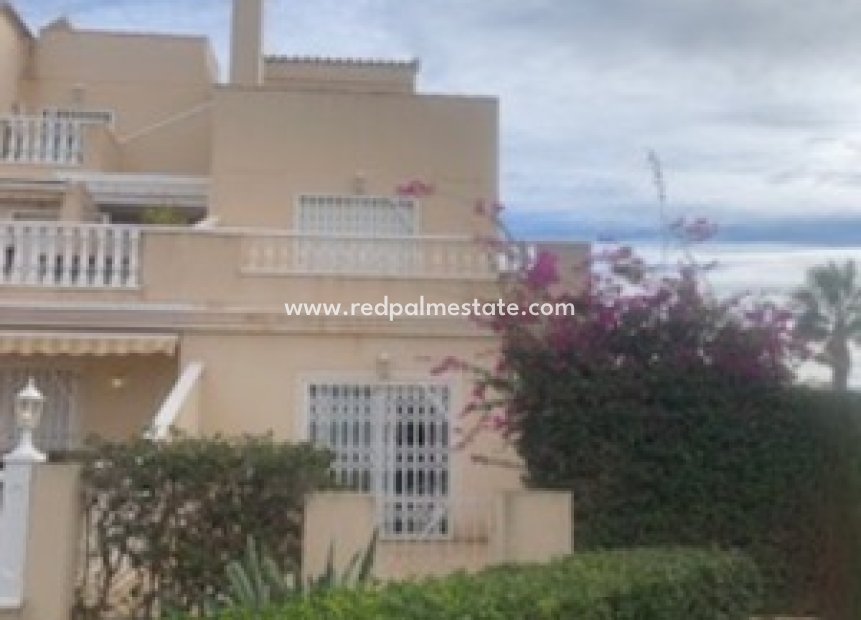 Resale - Town House -
Los Altos - Costa Blanca