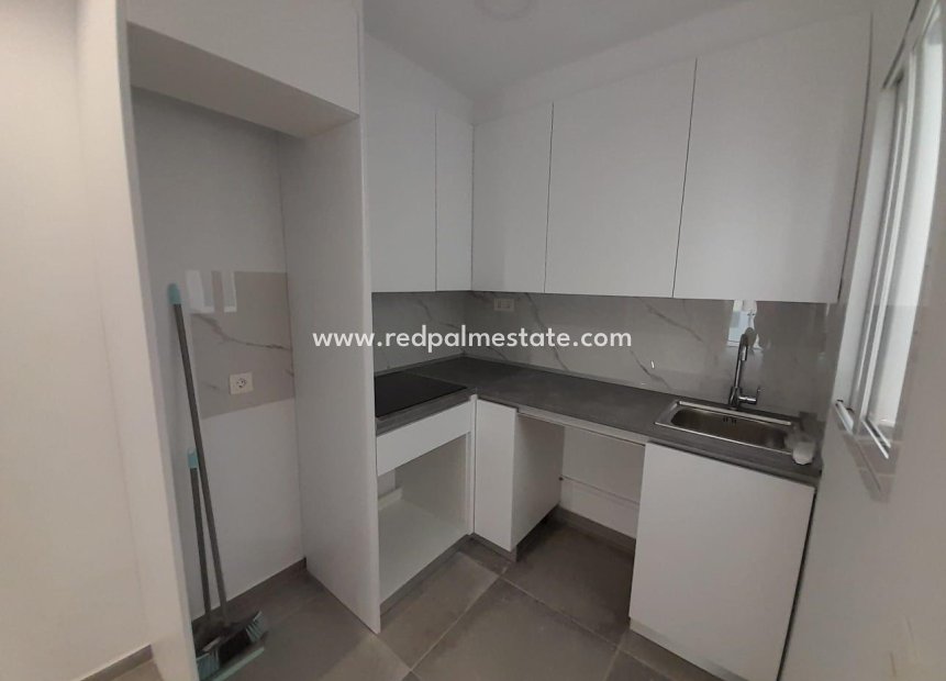 Resale - Town House -
Mazarron - Puerto De Mazarrón