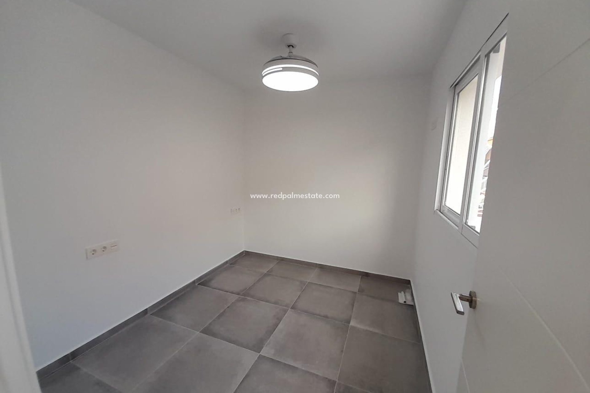 Resale - Town House -
Mazarron - Puerto De Mazarrón