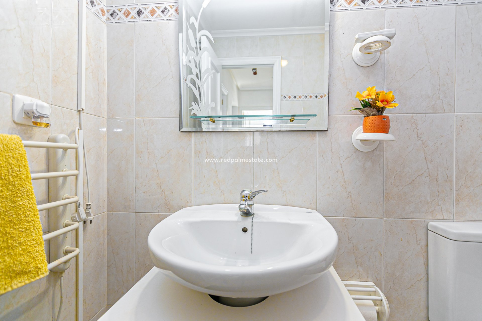 Resale - Town House -
Mil Palmeras - Riomar