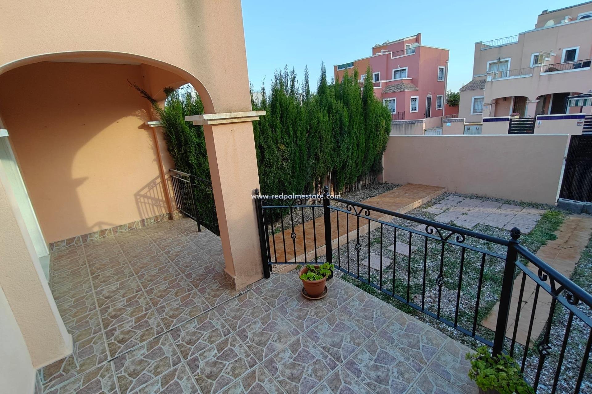 Resale - Town House -
Montesinos - Costa Blanca Sur