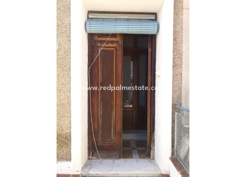 Resale - Town House -
Montesinos - Costa Blanca