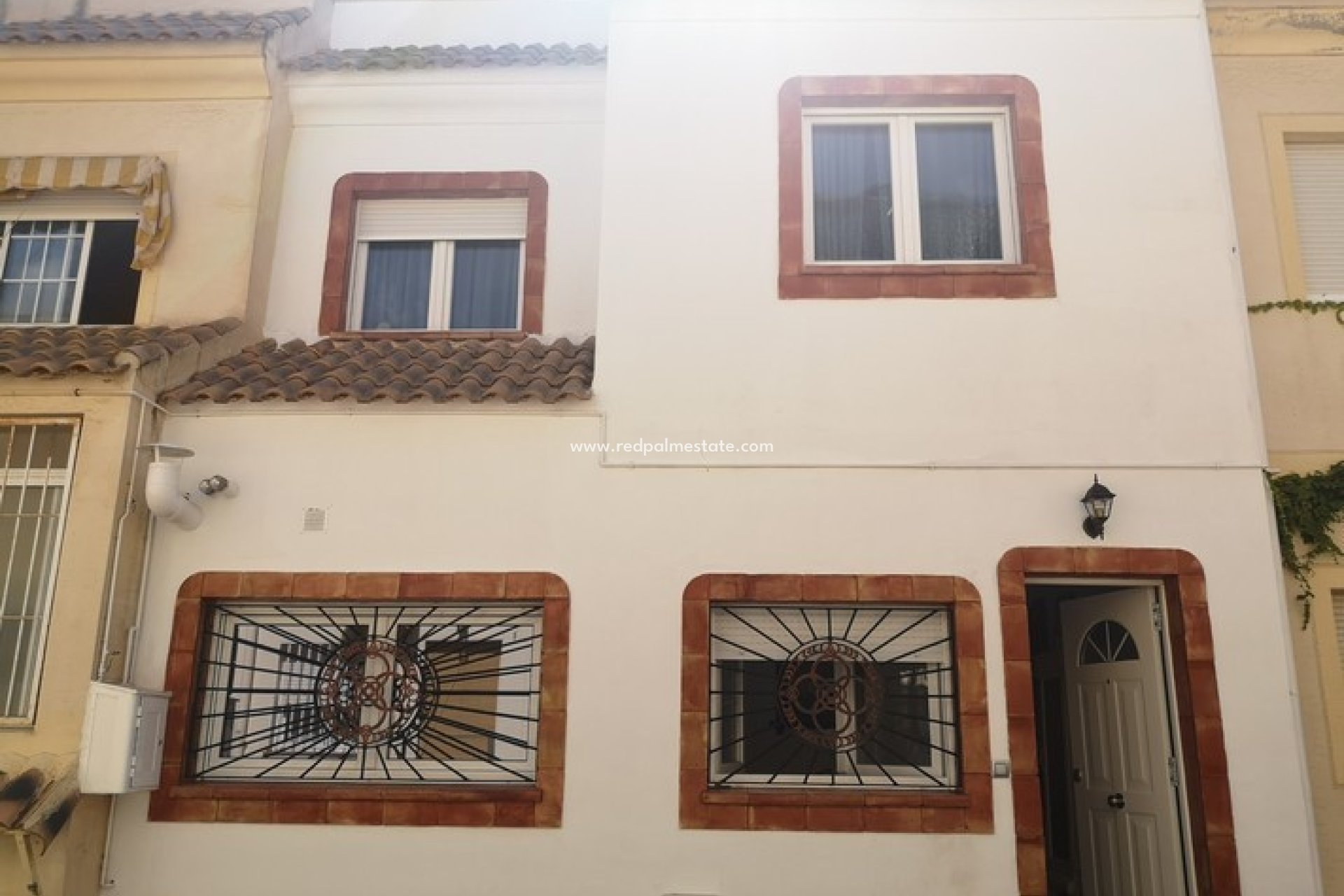 Resale - Town House -
Montesinos - Costa Blanca