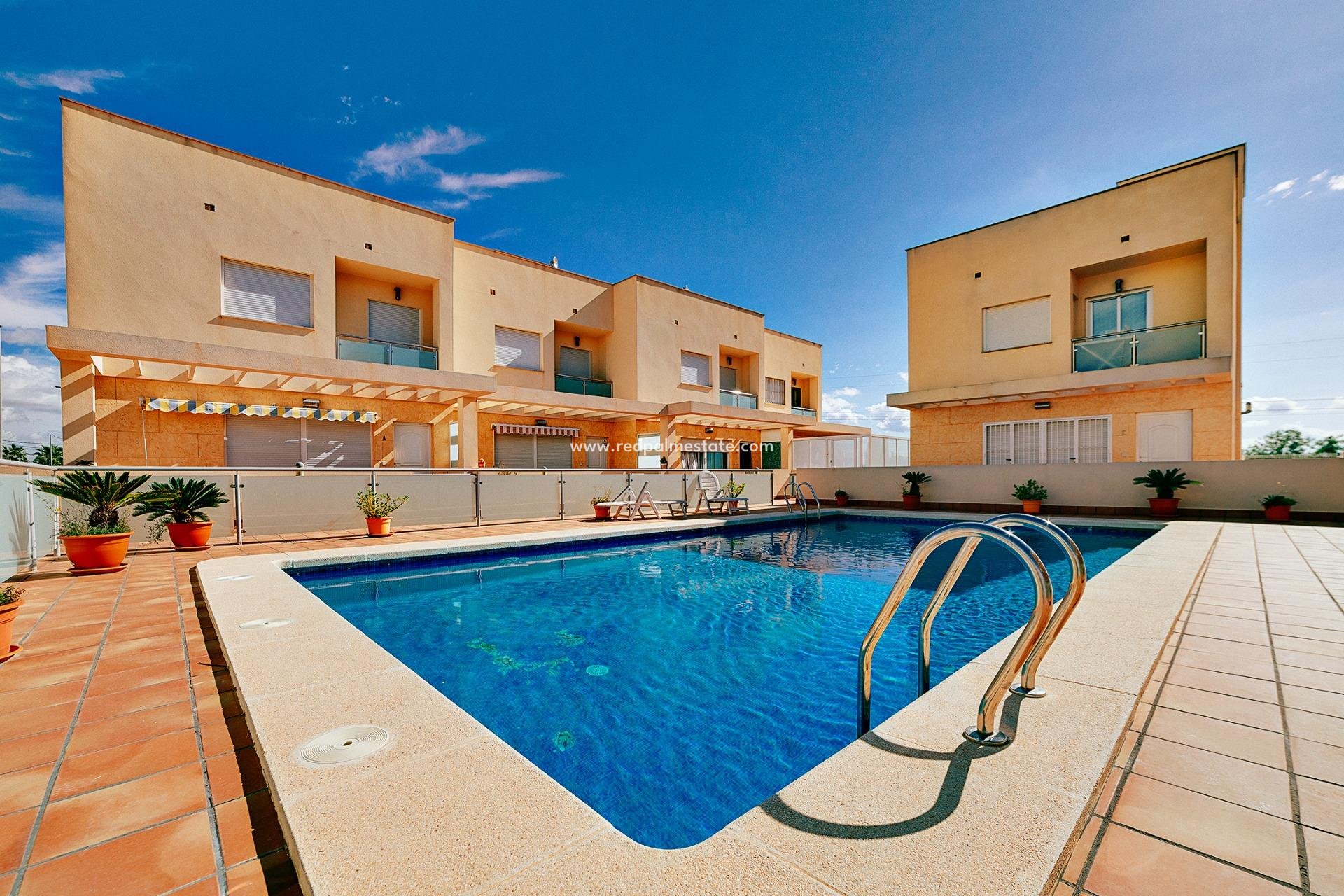 Resale - Town House -
Montesinos - La Herada