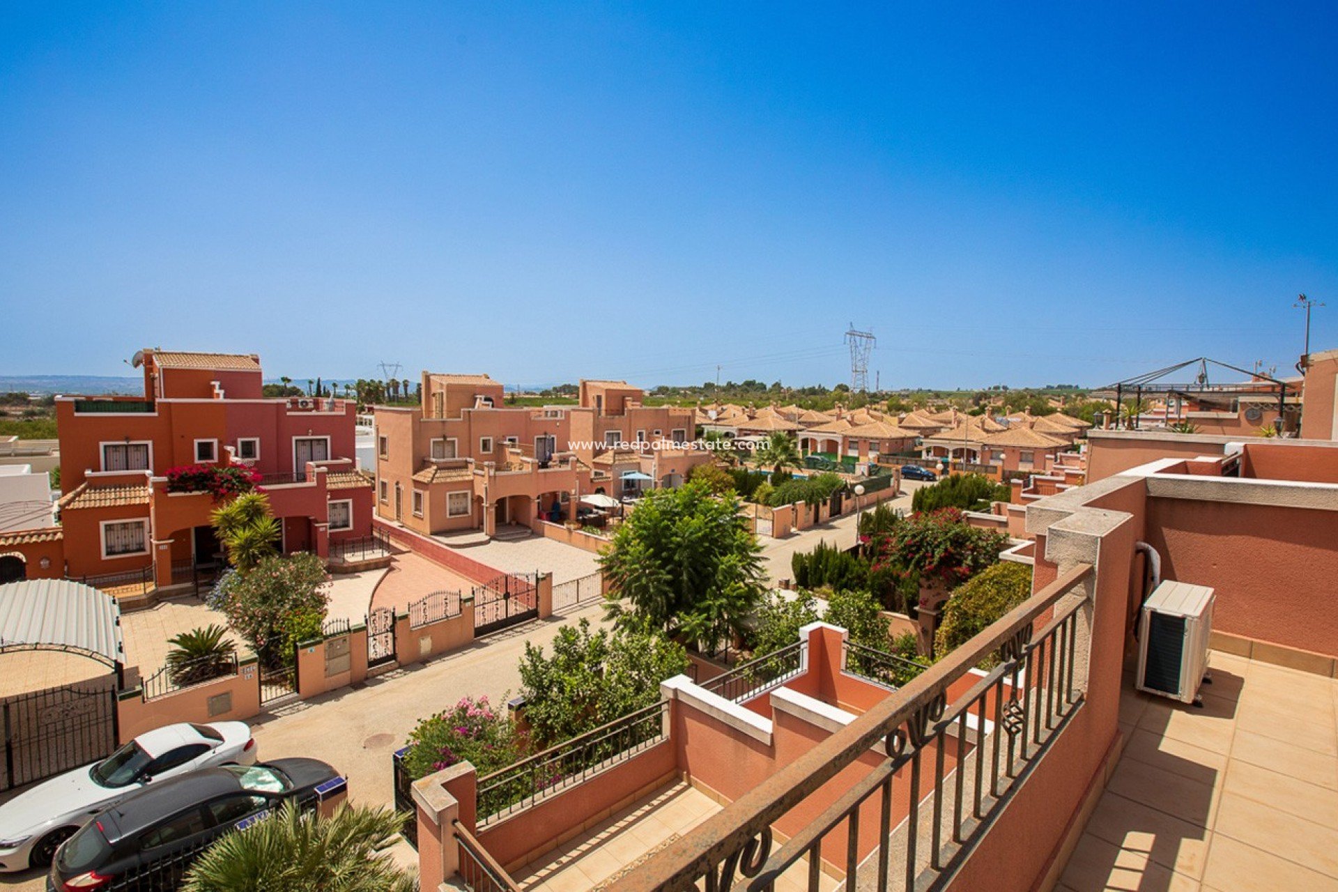 Resale - Town House -
Montesinos - La Herada