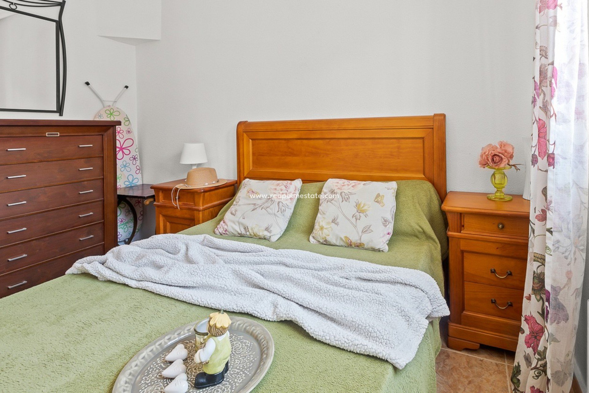 Resale - Town House -
Montesinos - La Herada