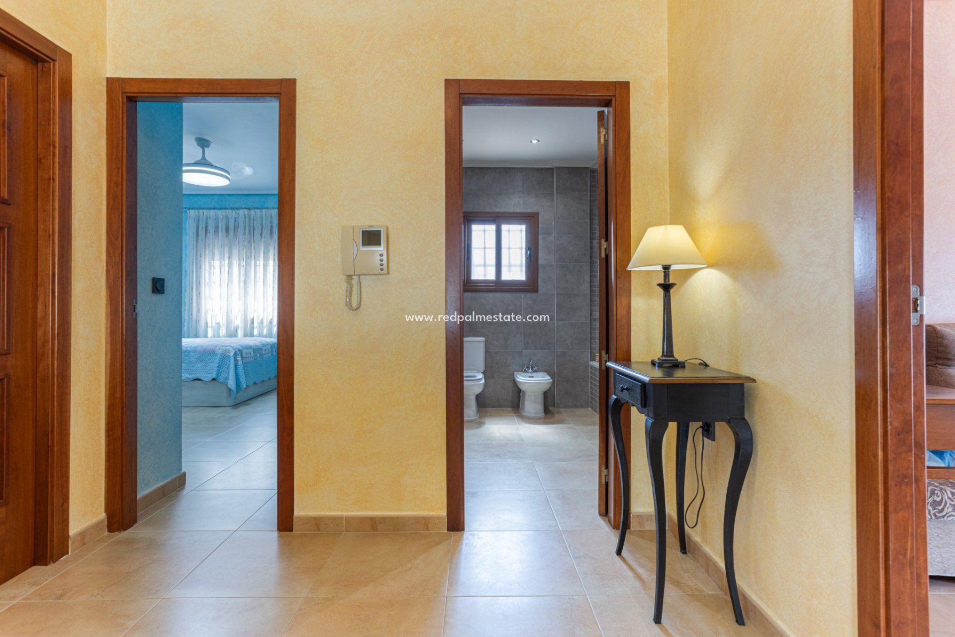 Resale - Town House -
Montesinos - La Herada