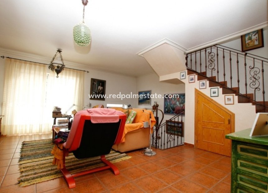 Resale - Town House -
Montesinos - Los Montesinos