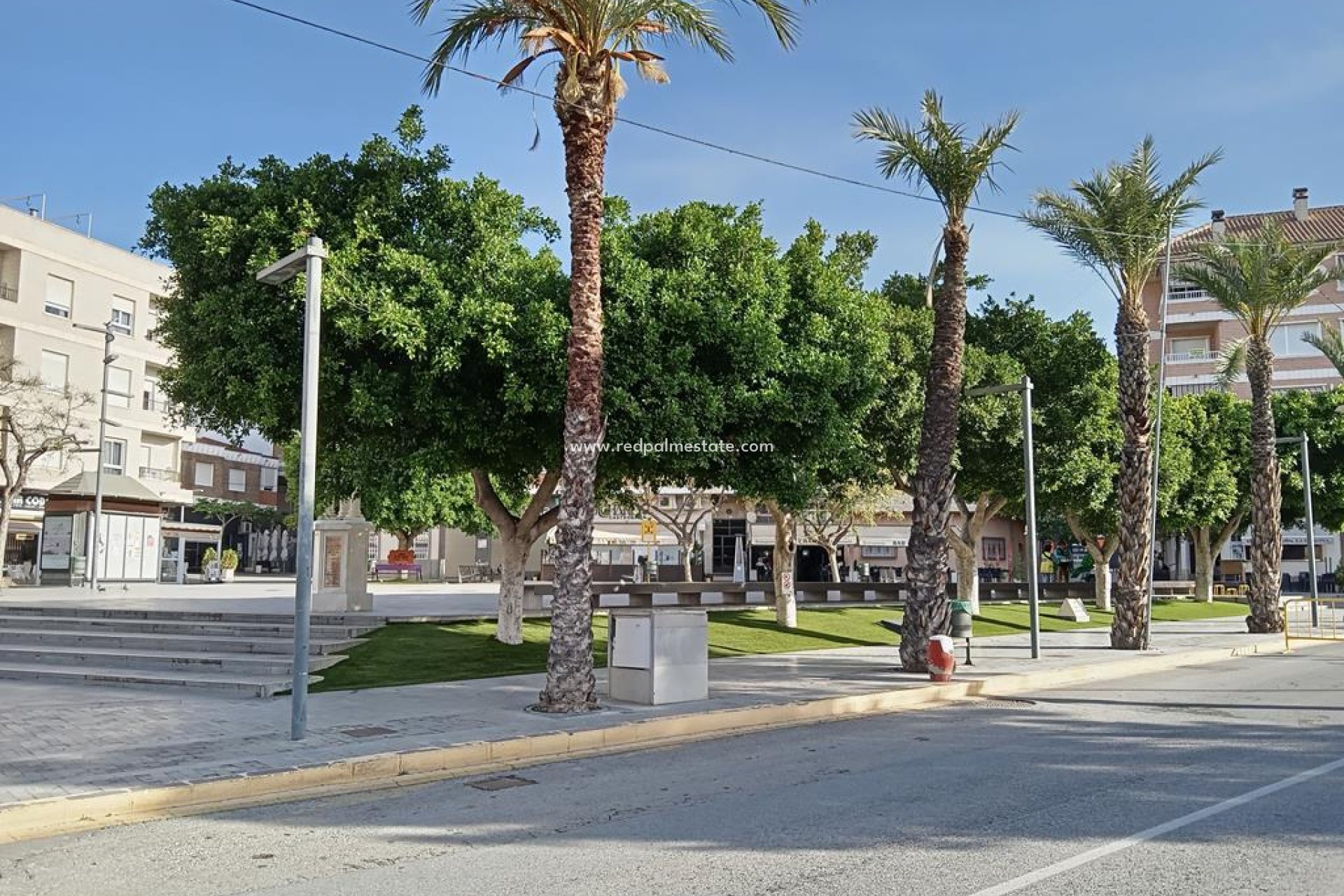 Resale - Town House -
Montesinos - PUEBLO CENTRO