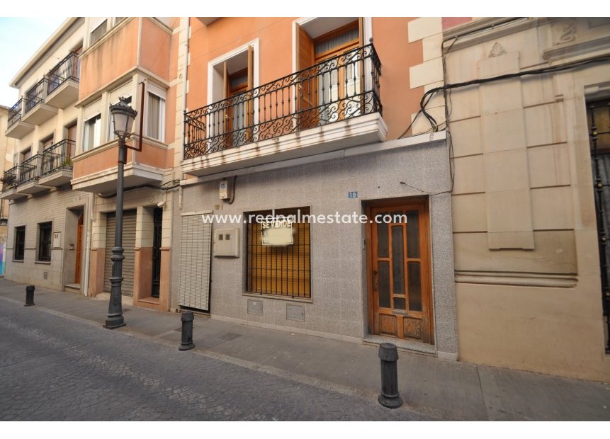 Resale - Town House -
Novelda - Inland