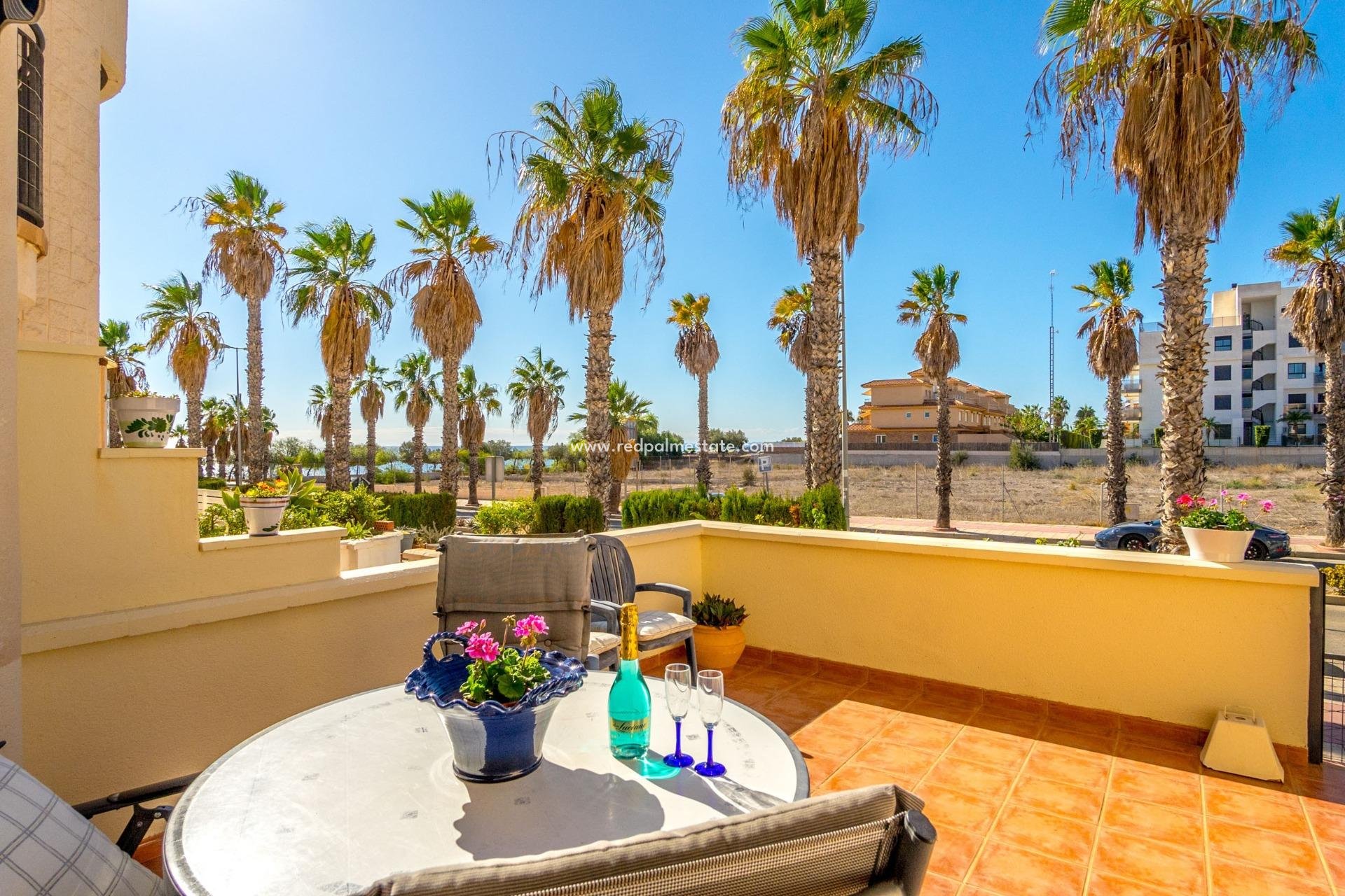 Resale - Town House -
Orihuela Costa - Cabo Roig