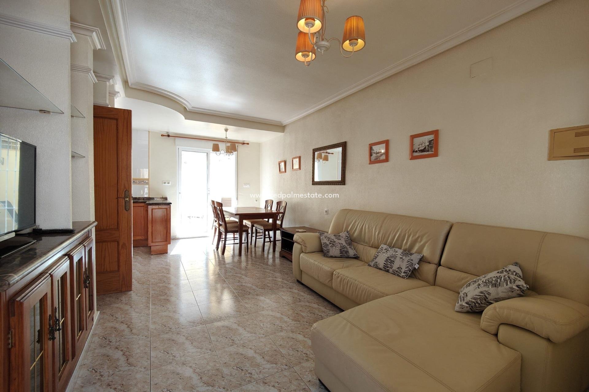 Resale - Town House -
Orihuela Costa - Cabo Roig