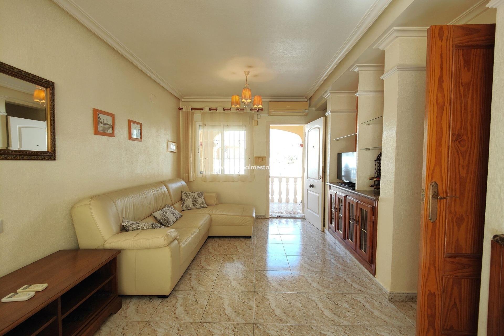 Resale - Town House -
Orihuela Costa - Cabo Roig