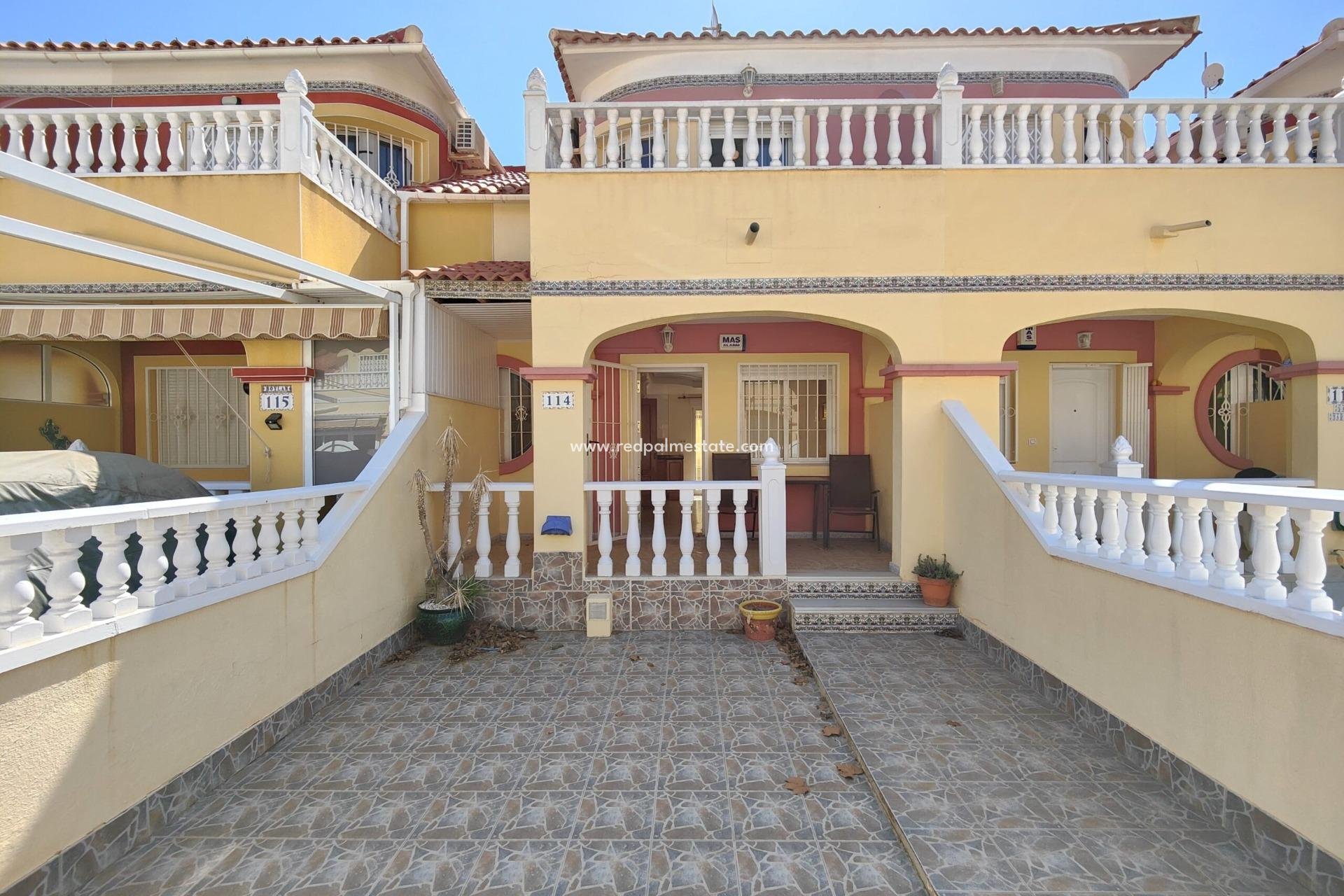 Resale - Town House -
Orihuela Costa - Cabo Roig