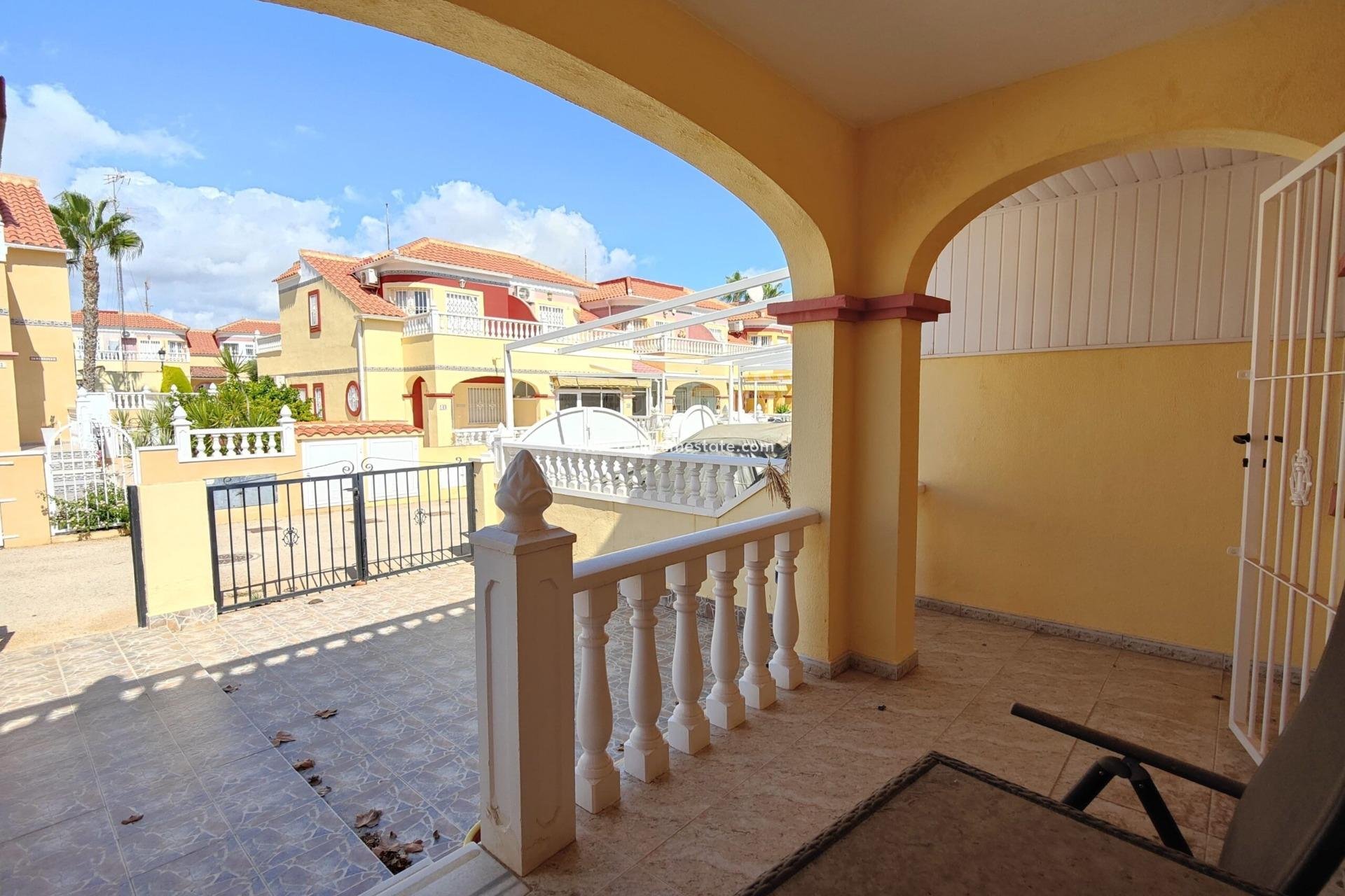 Resale - Town House -
Orihuela Costa - Cabo Roig