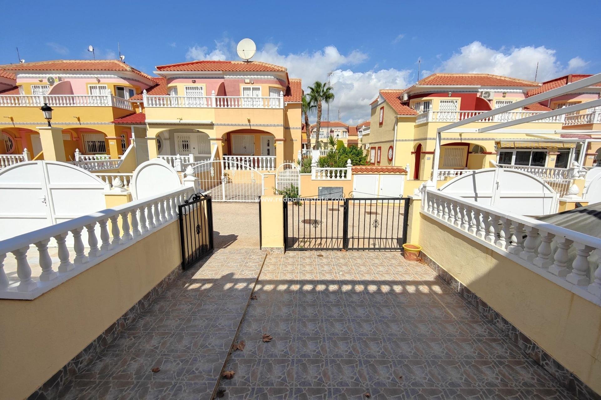 Resale - Town House -
Orihuela Costa - Cabo Roig