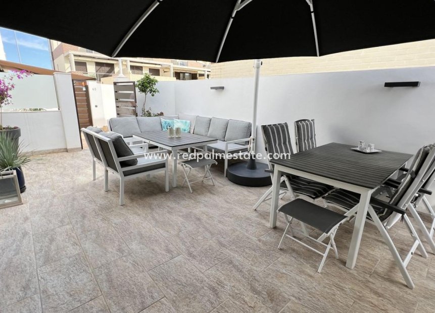 Resale - Town House -
Orihuela Costa - Cabo Roig